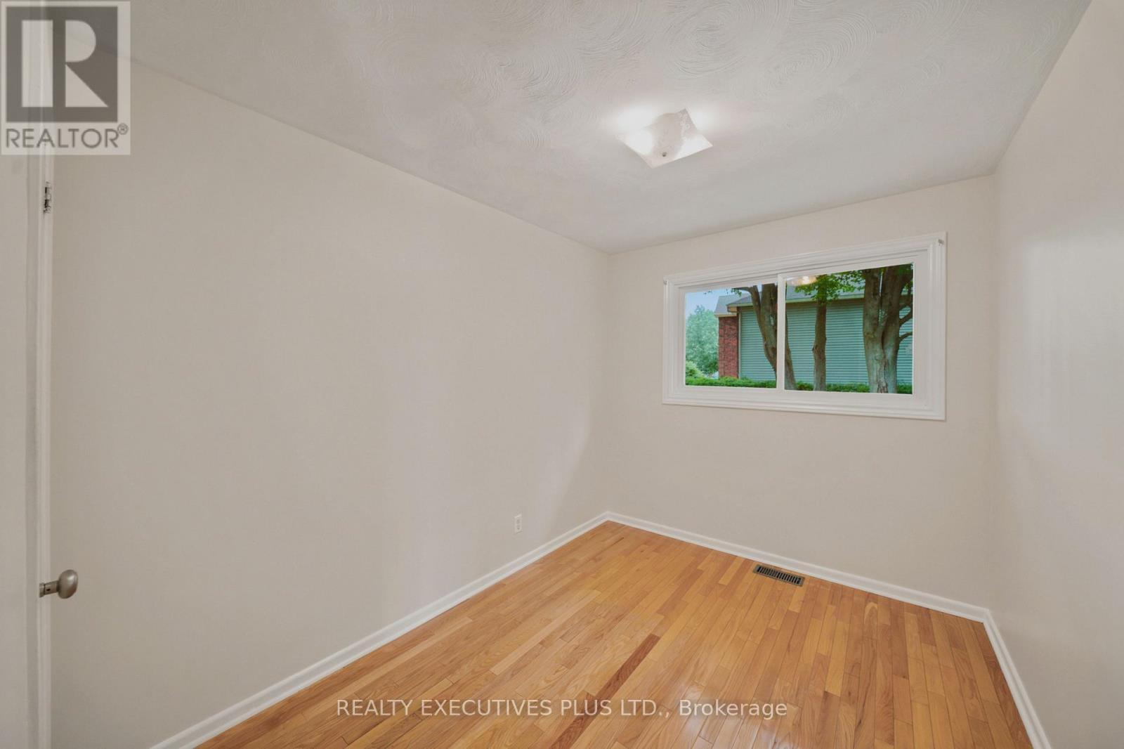 2593 Cleroux Crescent, Ottawa, Ontario  K1W 1B6 - Photo 22 - X13575878