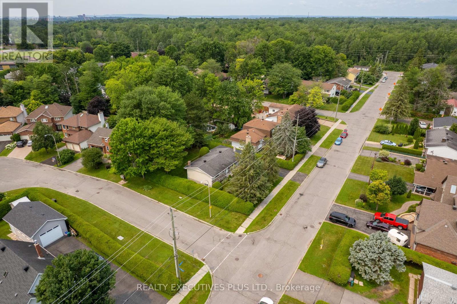 2593 Cleroux Crescent, Ottawa, Ontario  K1W 1B6 - Photo 47 - X13575878