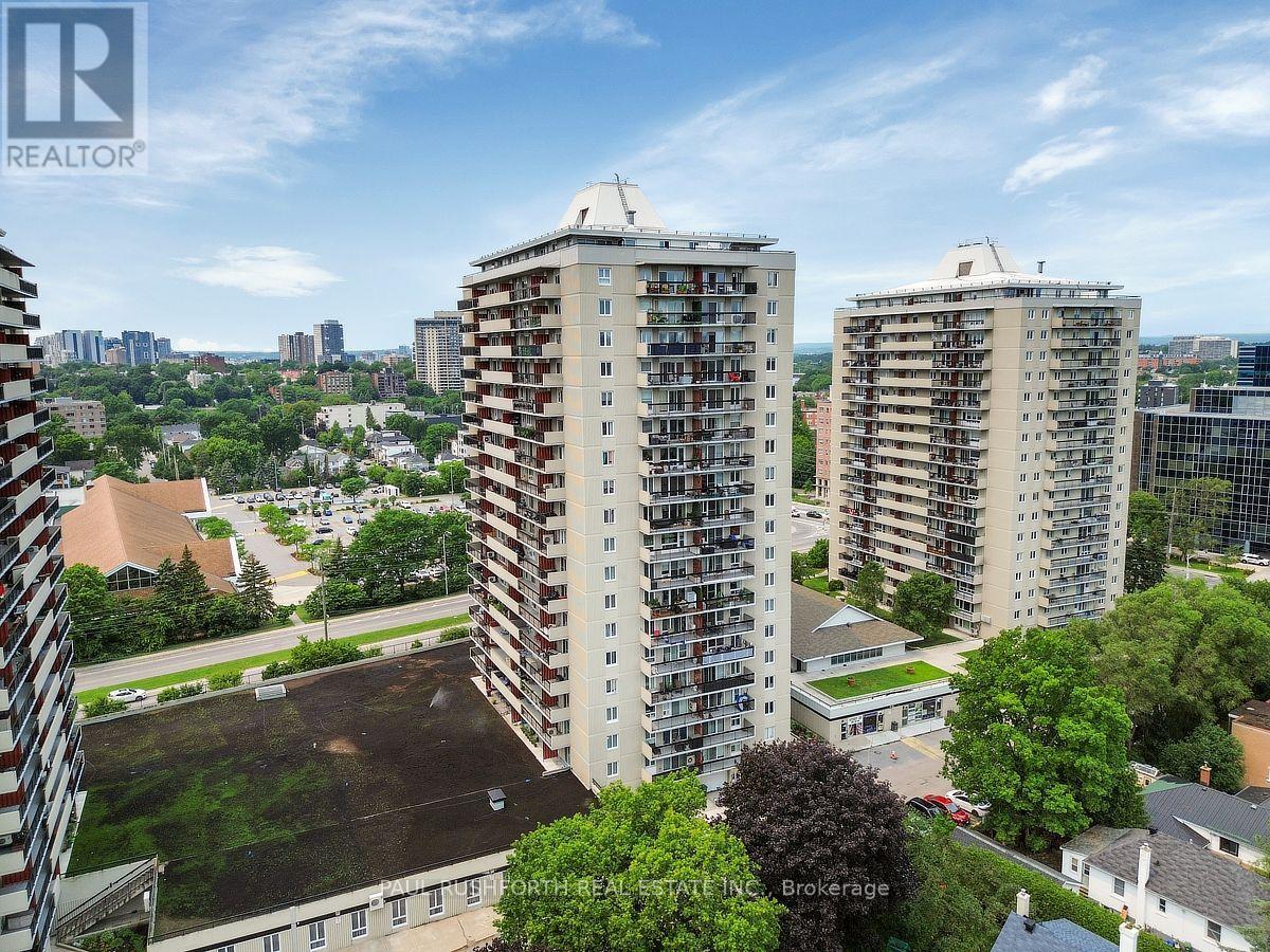 1702 - 158 B Mcarthur Avenue, Ottawa, Ontario  K1L 8C9 - Photo 2 - X13575910