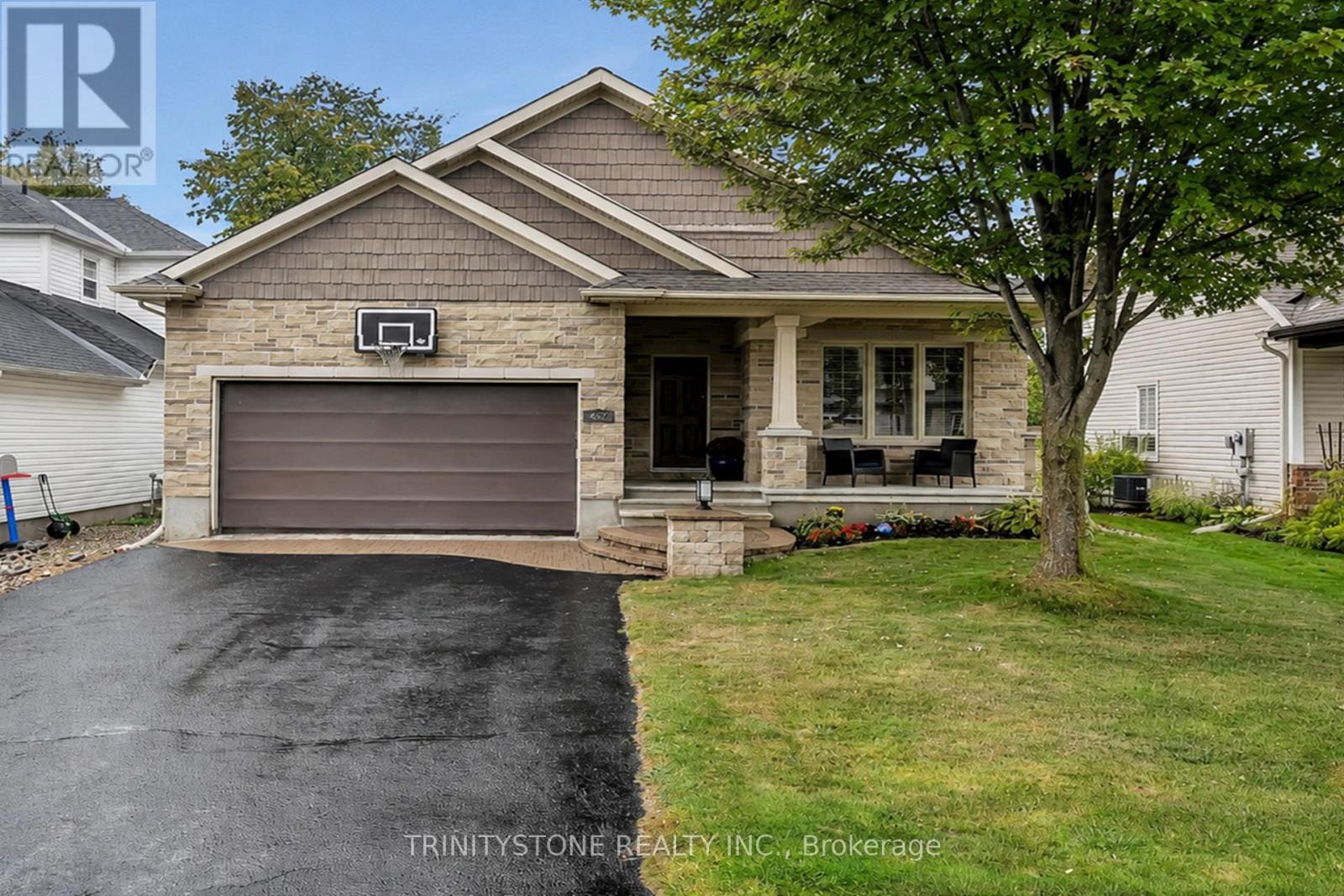 452 Landswood Way, Ottawa, Ontario  K2S 0A4 - Photo 2 - X13575924