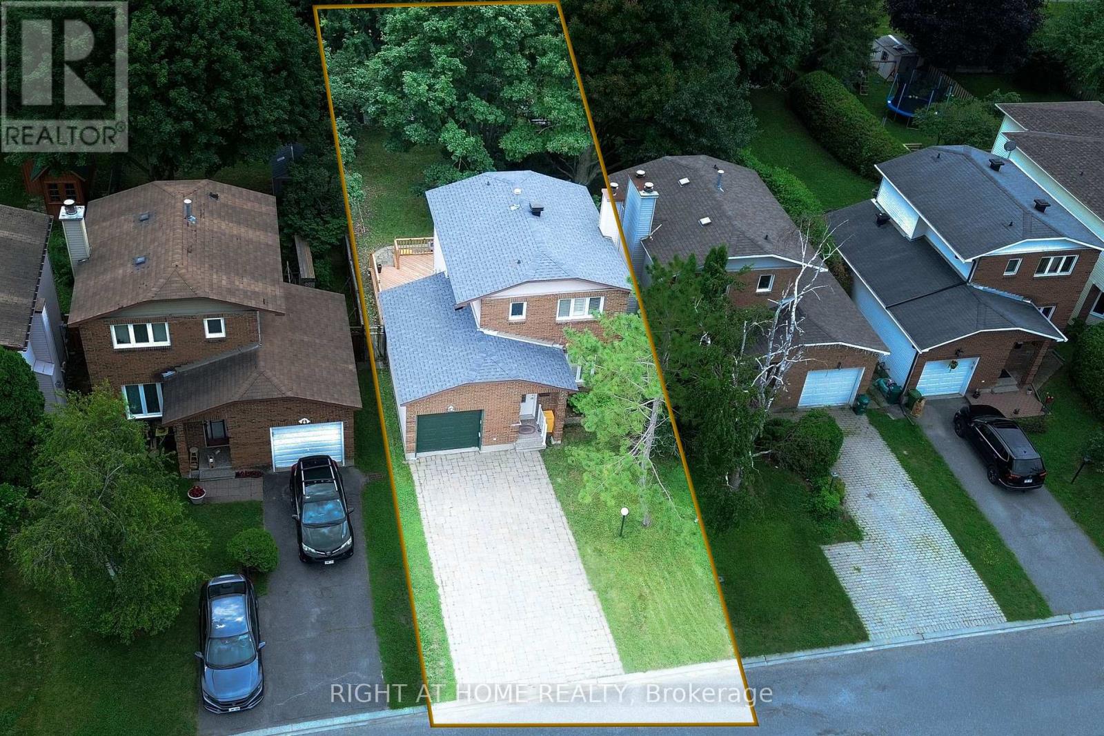 161 Pheasant Run Drive, Ottawa, Ontario  K2J 2R1 - Photo 2 - X13575954