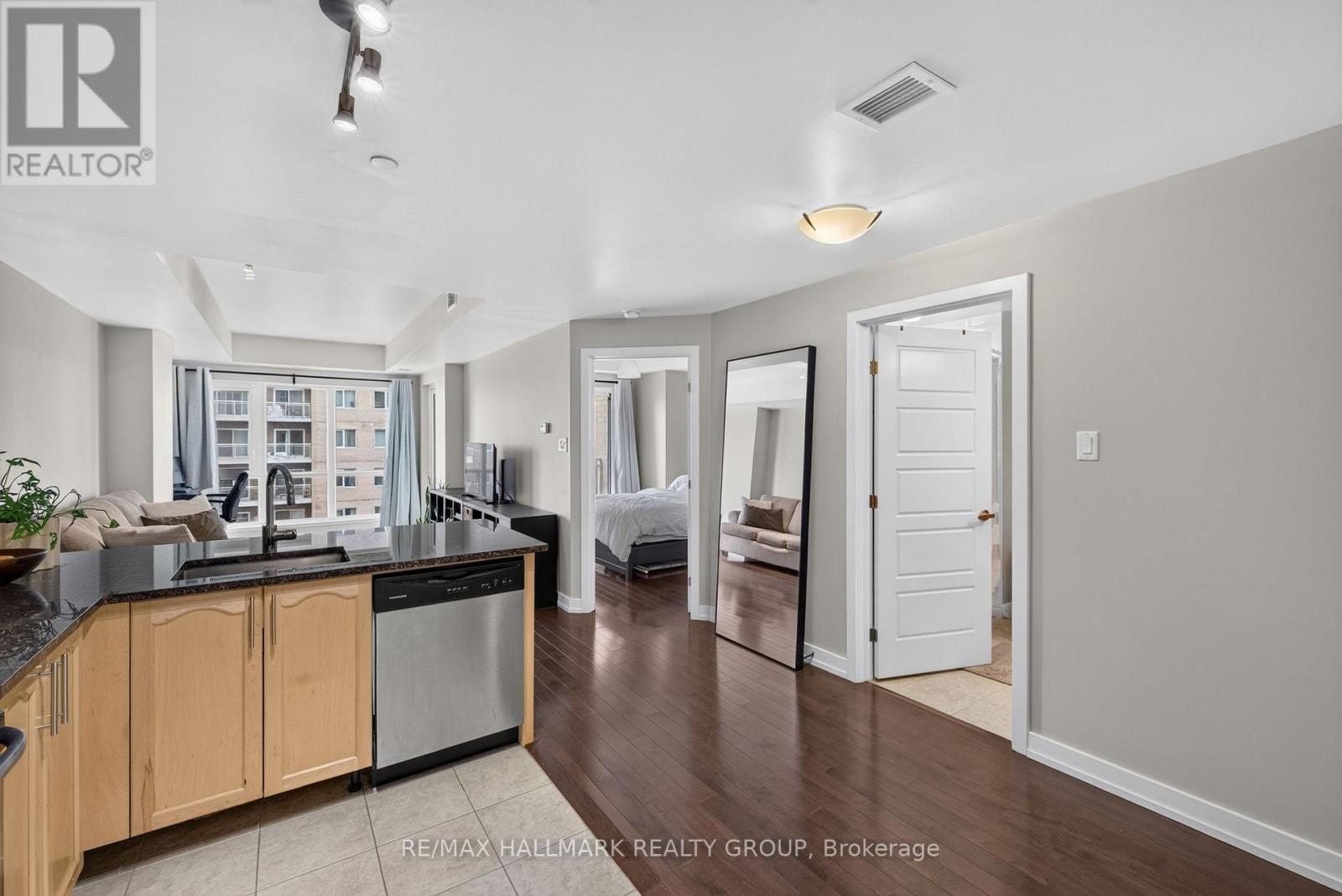 606 - 330 Titan Private, Ottawa, Ontario  K2G 1G3 - Photo 10 - X13576068