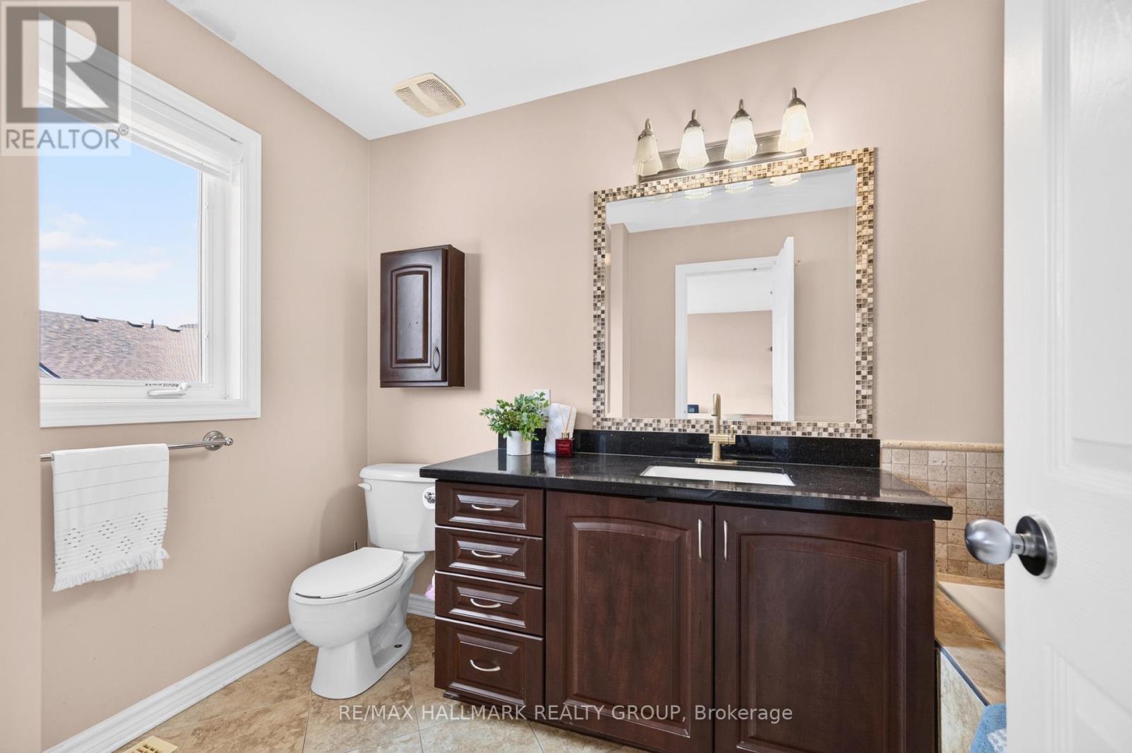 599 Malkowski Street, Ottawa, Ontario  K2K 0B4 - Photo 18 - X13576076