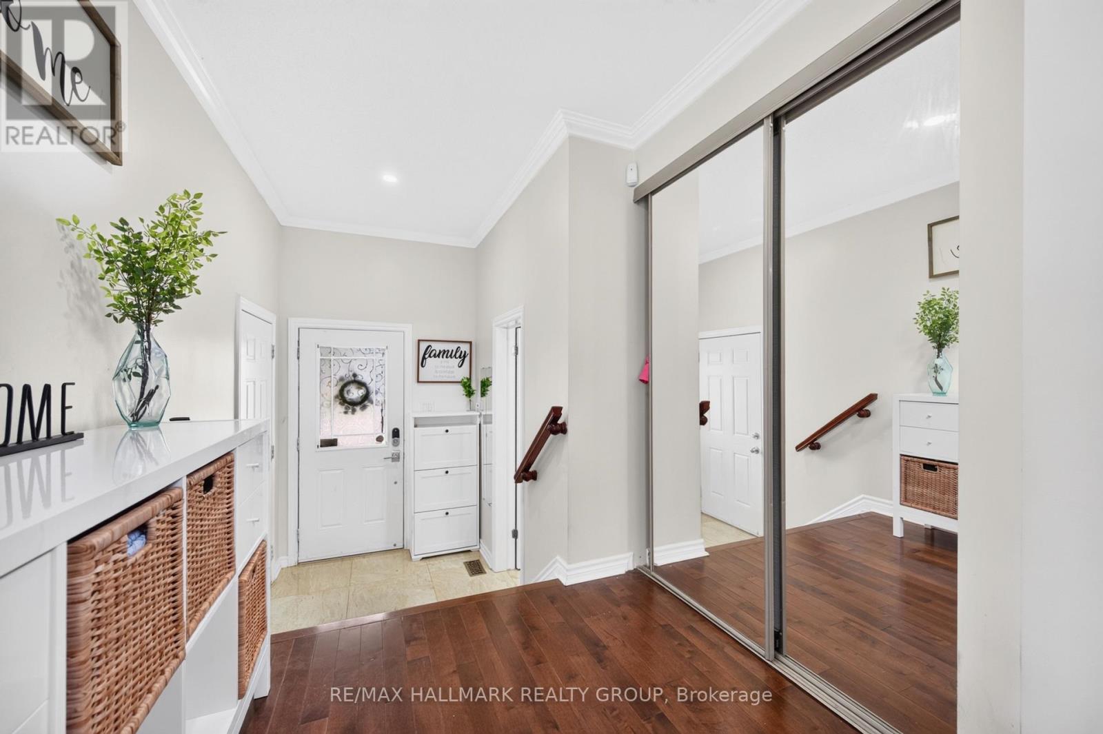 599 Malkowski Street, Ottawa, Ontario  K2K 0B4 - Photo 3 - X13576076