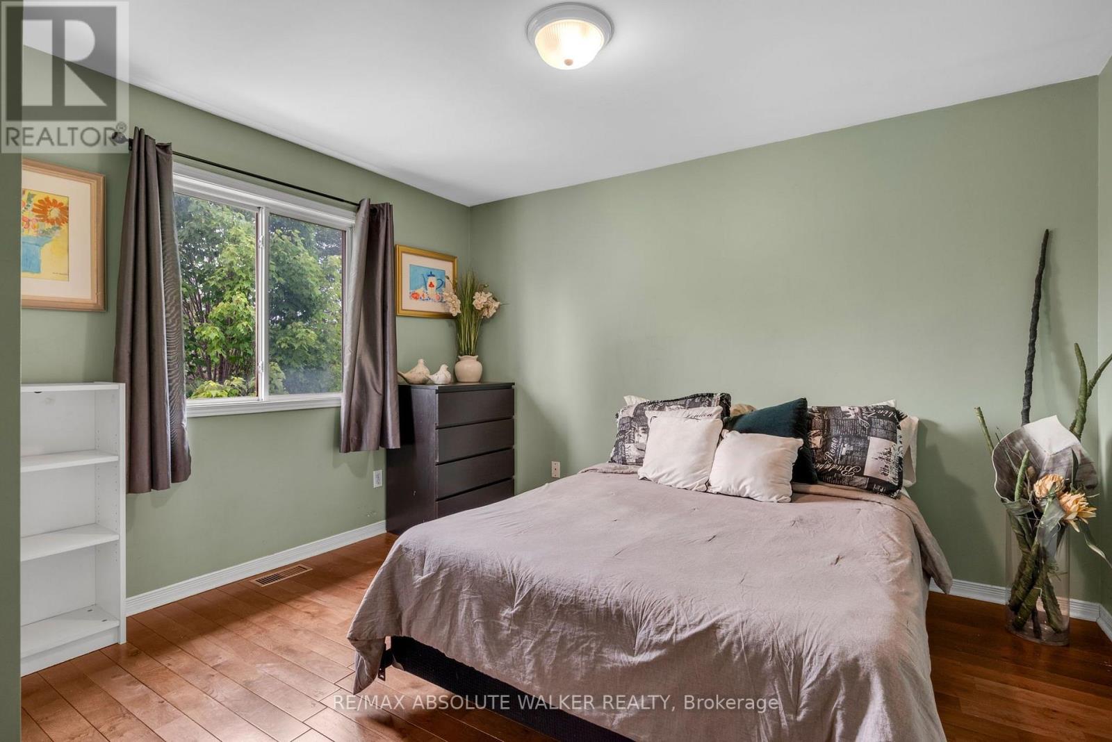 32 Roberge Crescent, Ottawa, Ontario  K2L 4G7 - Photo 18 - X13576230