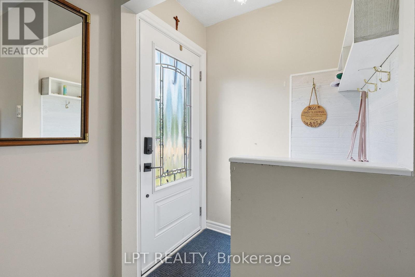 1467 Meadow Road N, Ottawa, Ontario  K4P 1B1 - Photo 4 - X13576328