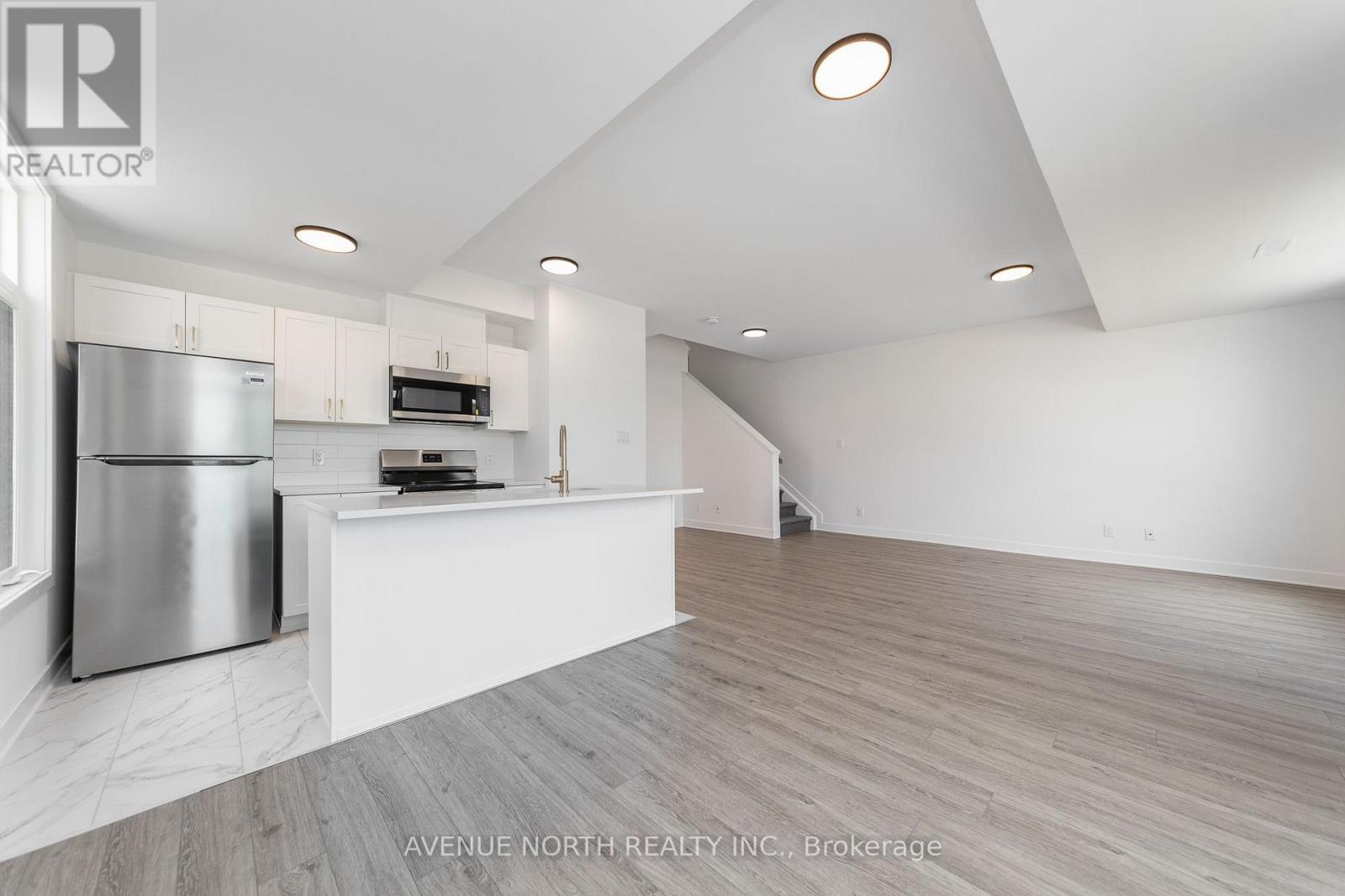 F - 1055 Cedar Creek Drive, Ottawa, Ontario  K1X 0G3 - Photo 10 - X13576462