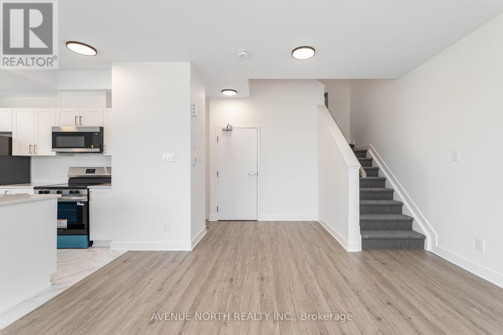 F - 1055 Cedar Creek Drive, Ottawa, Ontario  K1X 0G3 - Photo 15 - X13576462