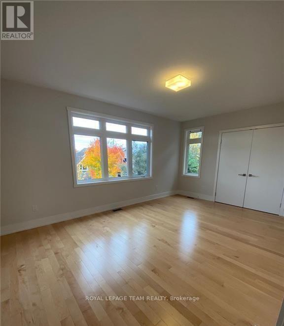 287 Kirchoffer Avenue, Ottawa, Ontario  K2A 1Y1 - Photo 11 - X13576466