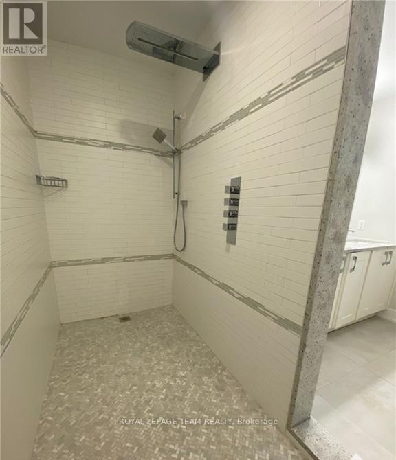 287 Kirchoffer Avenue, Ottawa, Ontario  K2A 1Y1 - Photo 12 - X13576466