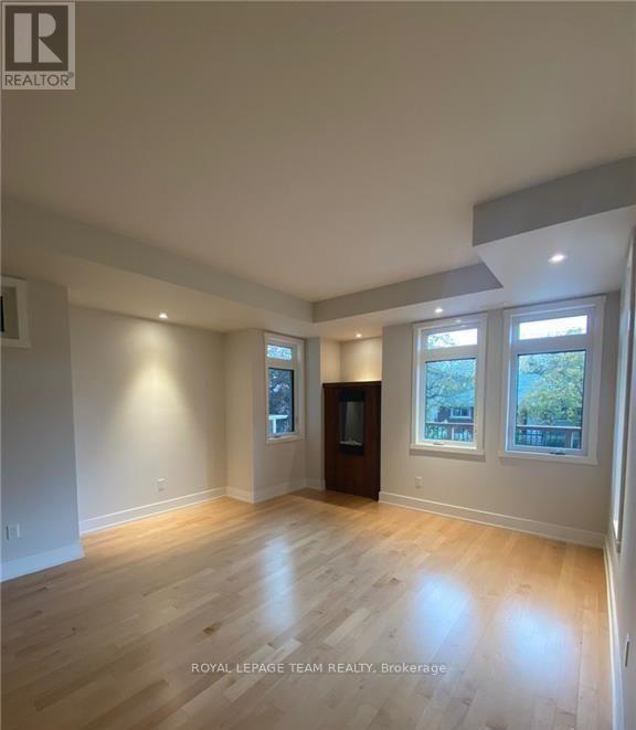 287 Kirchoffer Avenue, Ottawa, Ontario  K2A 1Y1 - Photo 7 - X13576466