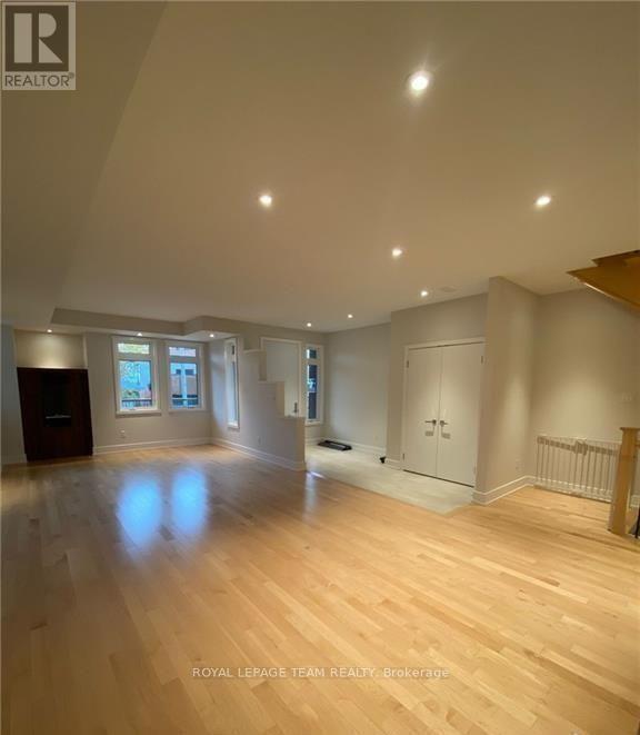 287 Kirchoffer Avenue, Ottawa, Ontario  K2A 1Y1 - Photo 8 - X13576466