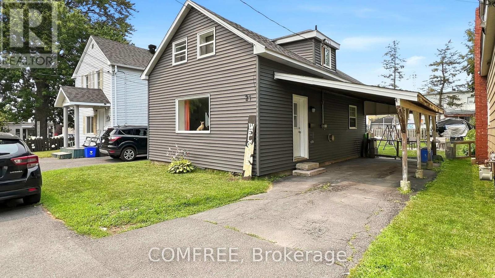 21 Monroe Avenue, Cornwall, Ontario  K6H 2N1 - Photo 1 - X13576730
