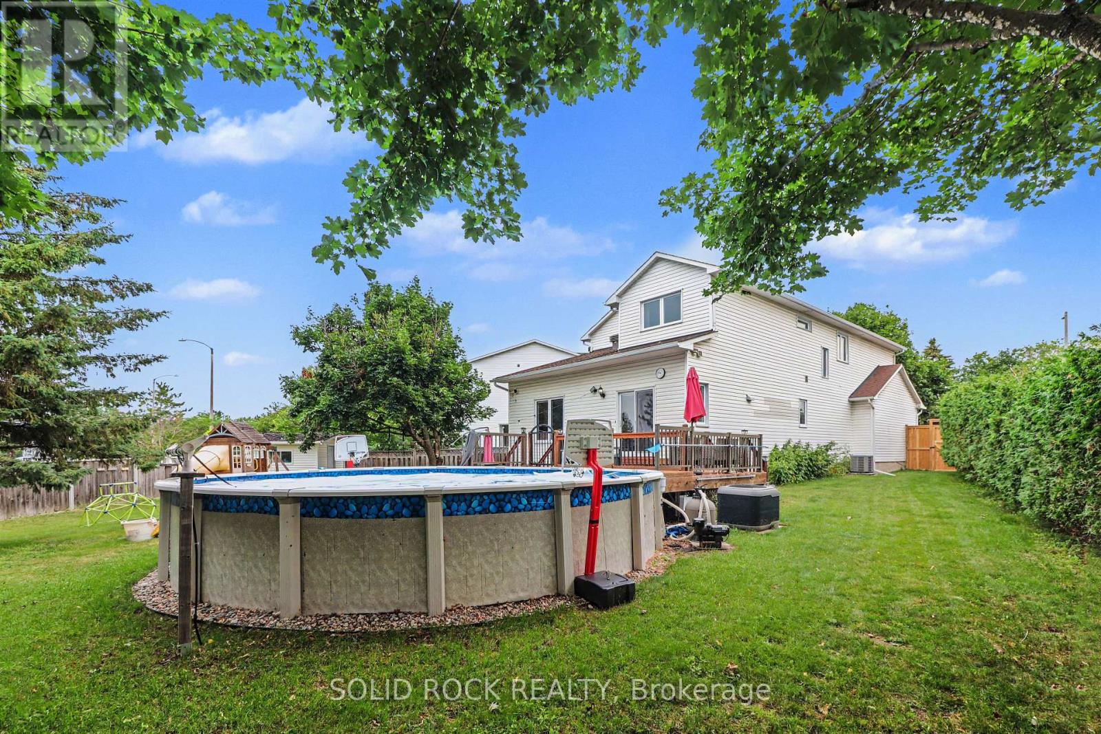 939 Como Crescent, Ottawa, Ontario  K4A 3Z7 - Photo 45 - X13576762