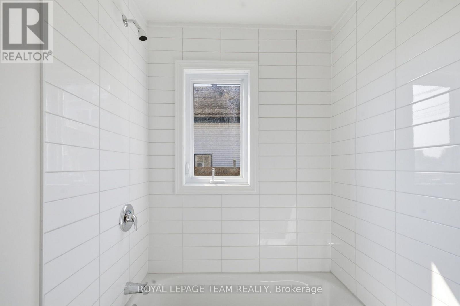 218 Rideau Street, North Grenville, Ontario  K0G 1J0 - Photo 18 - X13576770