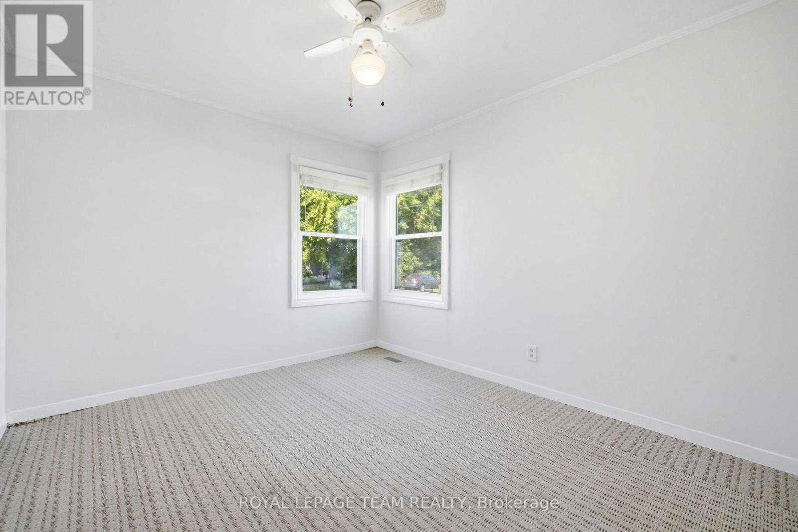 218 Rideau Street, North Grenville, Ontario  K0G 1J0 - Photo 34 - X13576770