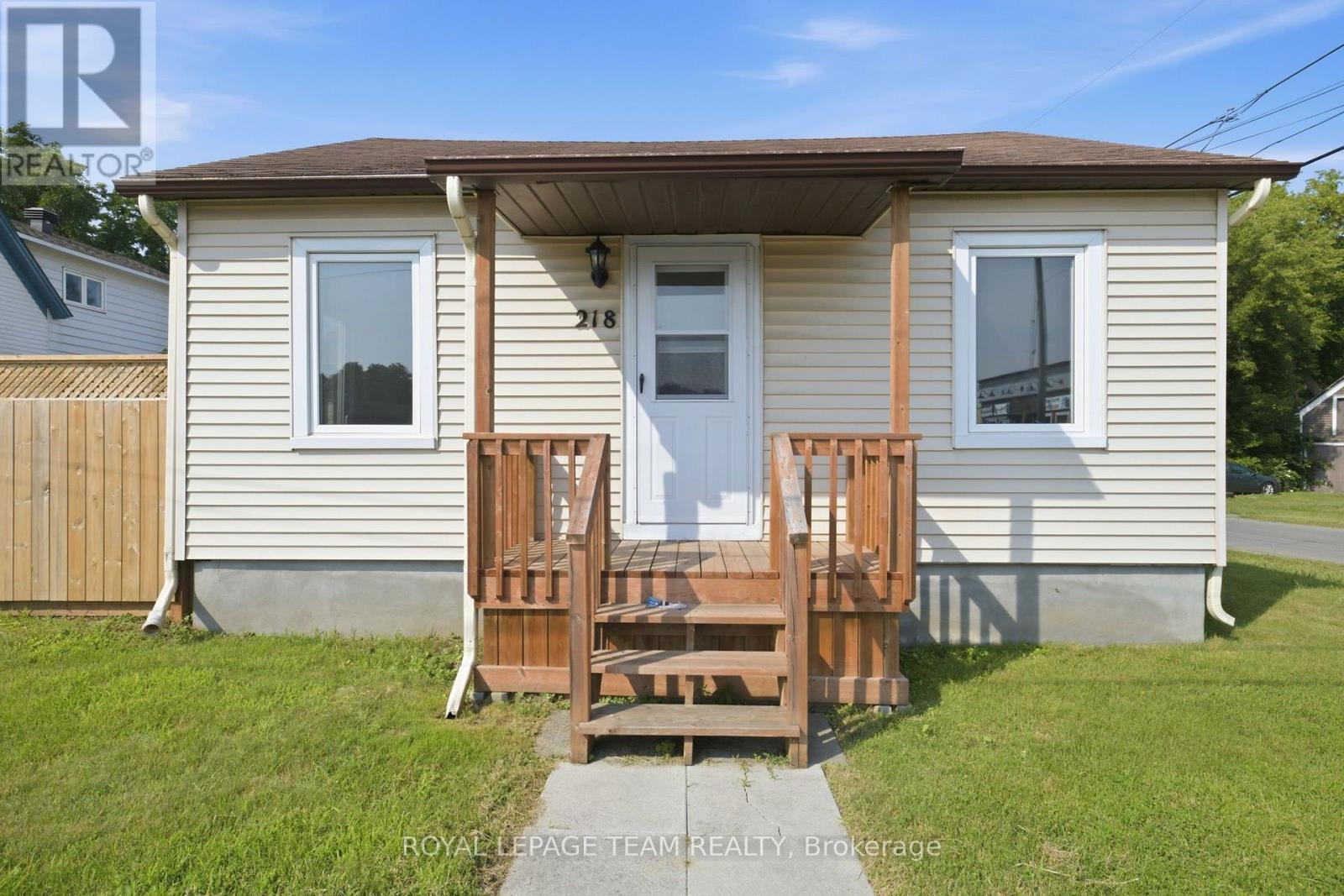218 Rideau Street, North Grenville, Ontario  K0G 1J0 - Photo 6 - X13576770