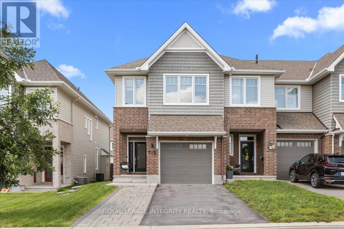 715 Cap Diamant Way, Ottawa, Ontario  K4A 1J6 - Photo 1 - X13576906