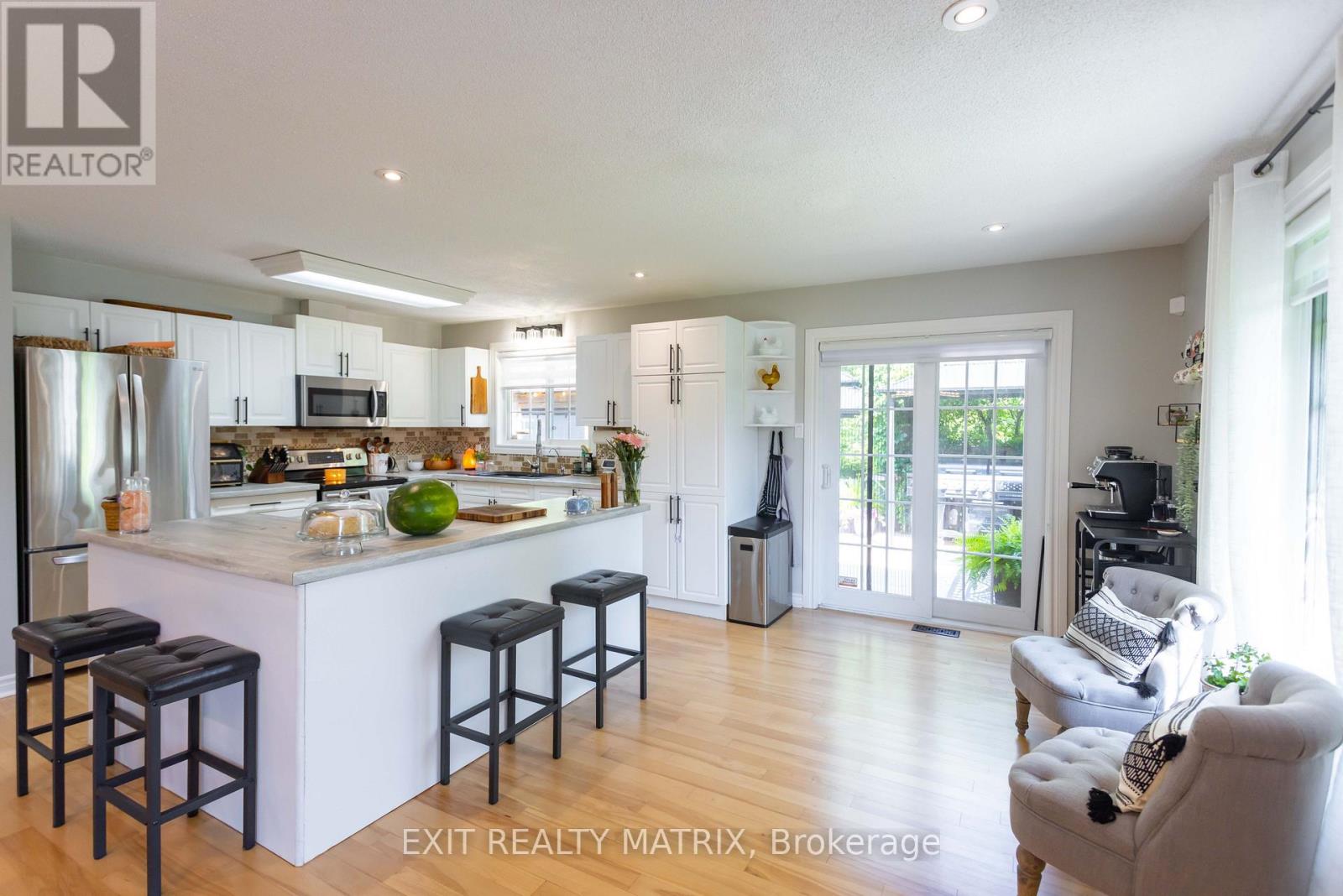 8399 Rowan Drive, Ottawa, Ontario  K0A 2P0 - Photo 7 - X13577094