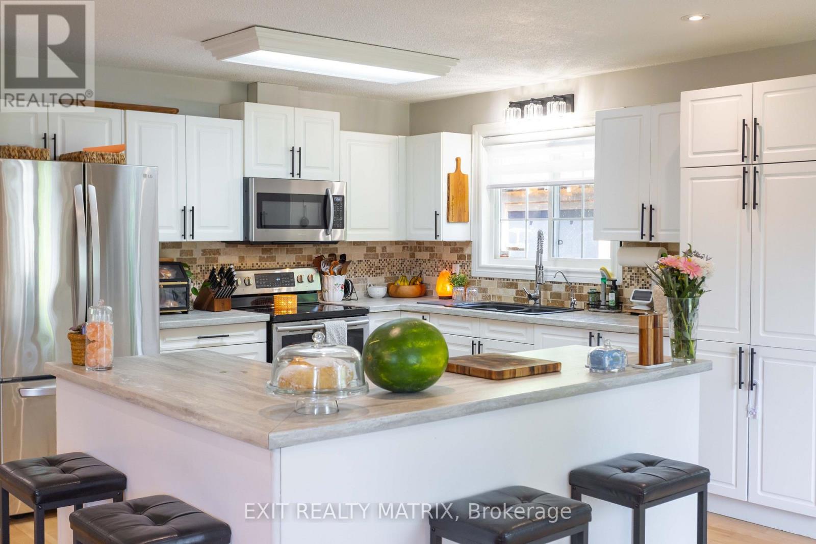 8399 Rowan Drive, Ottawa, Ontario  K0A 2P0 - Photo 8 - X13577094