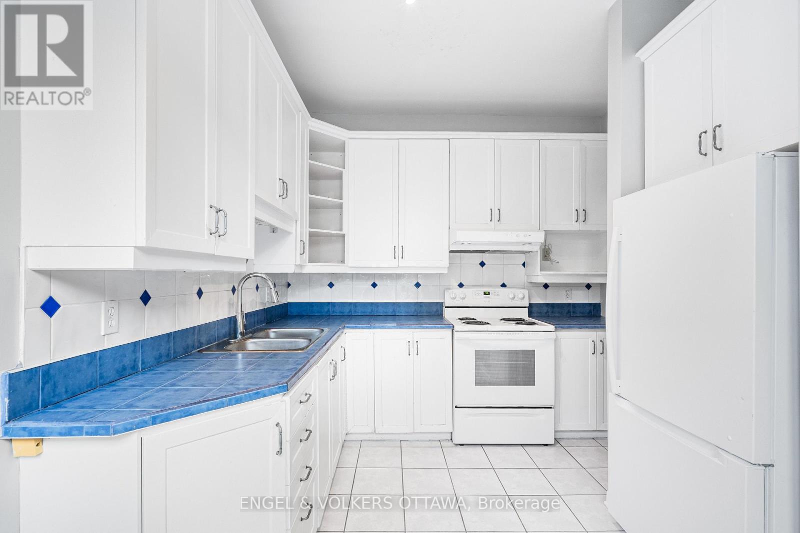 293 Somerset Street E, Ottawa, Ontario  K1N 6V9 - Photo 12 - X13577222