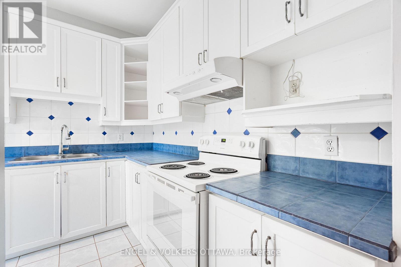 293 Somerset Street E, Ottawa, Ontario  K1N 6V9 - Photo 8 - X13577222