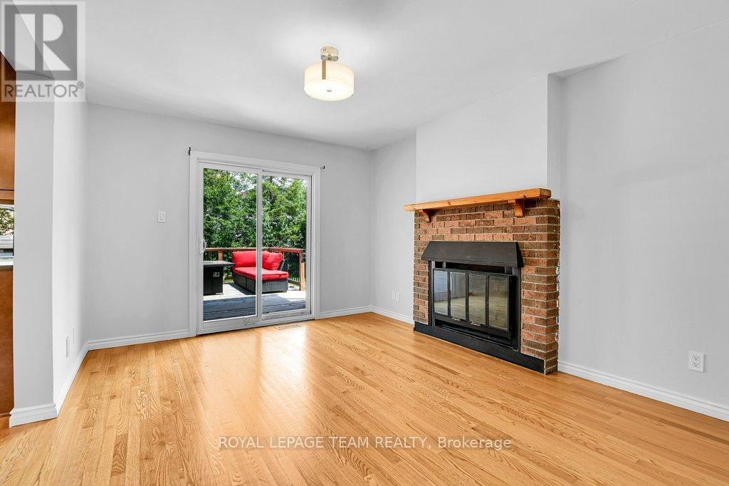 332 Liard Street, Ottawa, Ontario  K2S 1J8 - Photo 11 - X13577322