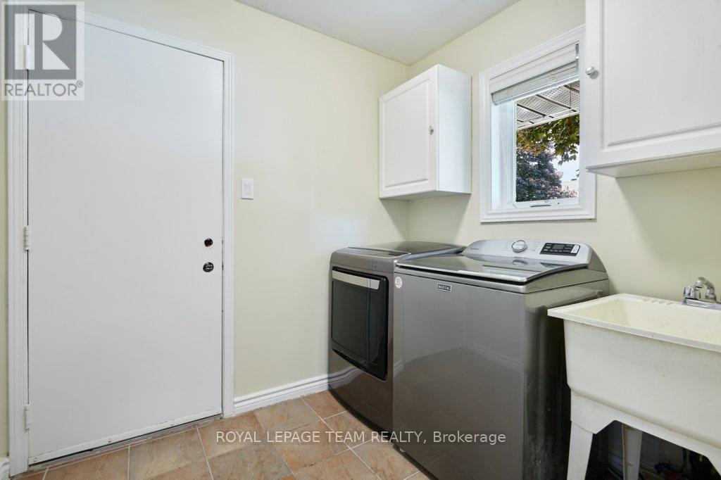 332 Liard Street, Ottawa, Ontario  K2S 1J8 - Photo 14 - X13577322