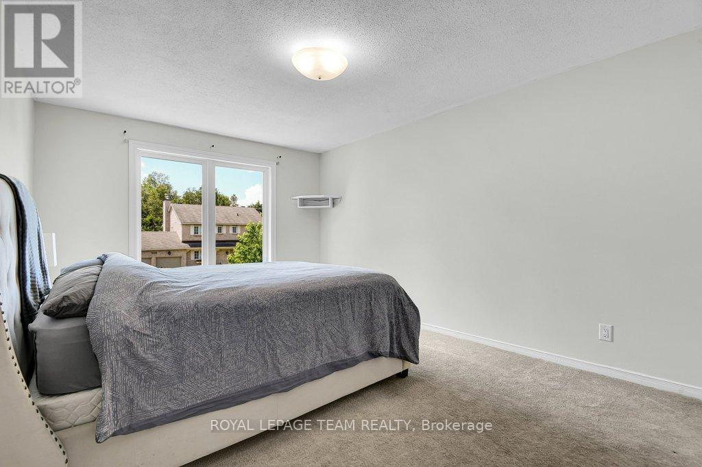332 Liard Street, Ottawa, Ontario  K2S 1J8 - Photo 15 - X13577322