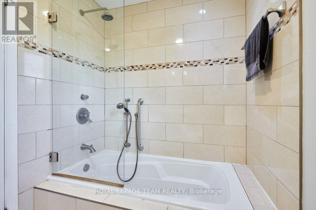 332 Liard Street, Ottawa, Ontario  K2S 1J8 - Photo 19 - X13577322