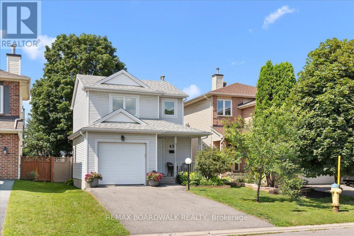 43 Peacock Crescent, Ottawa, Ontario  K2J 3P8 - Photo 2 - X13577388