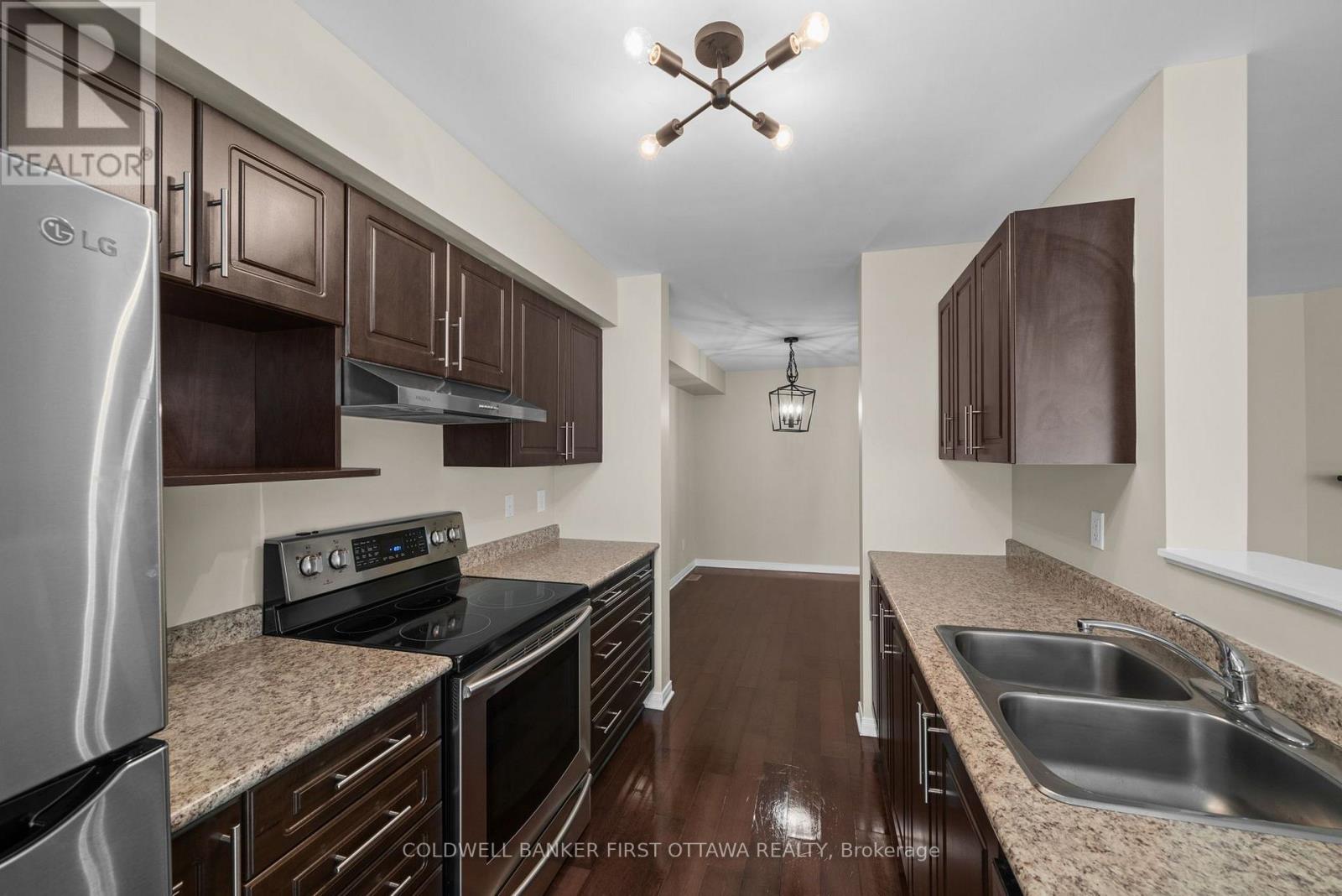 416 Haresfield Court, Ottawa, Ontario  K4M 0E2 - Photo 10 - X13577406