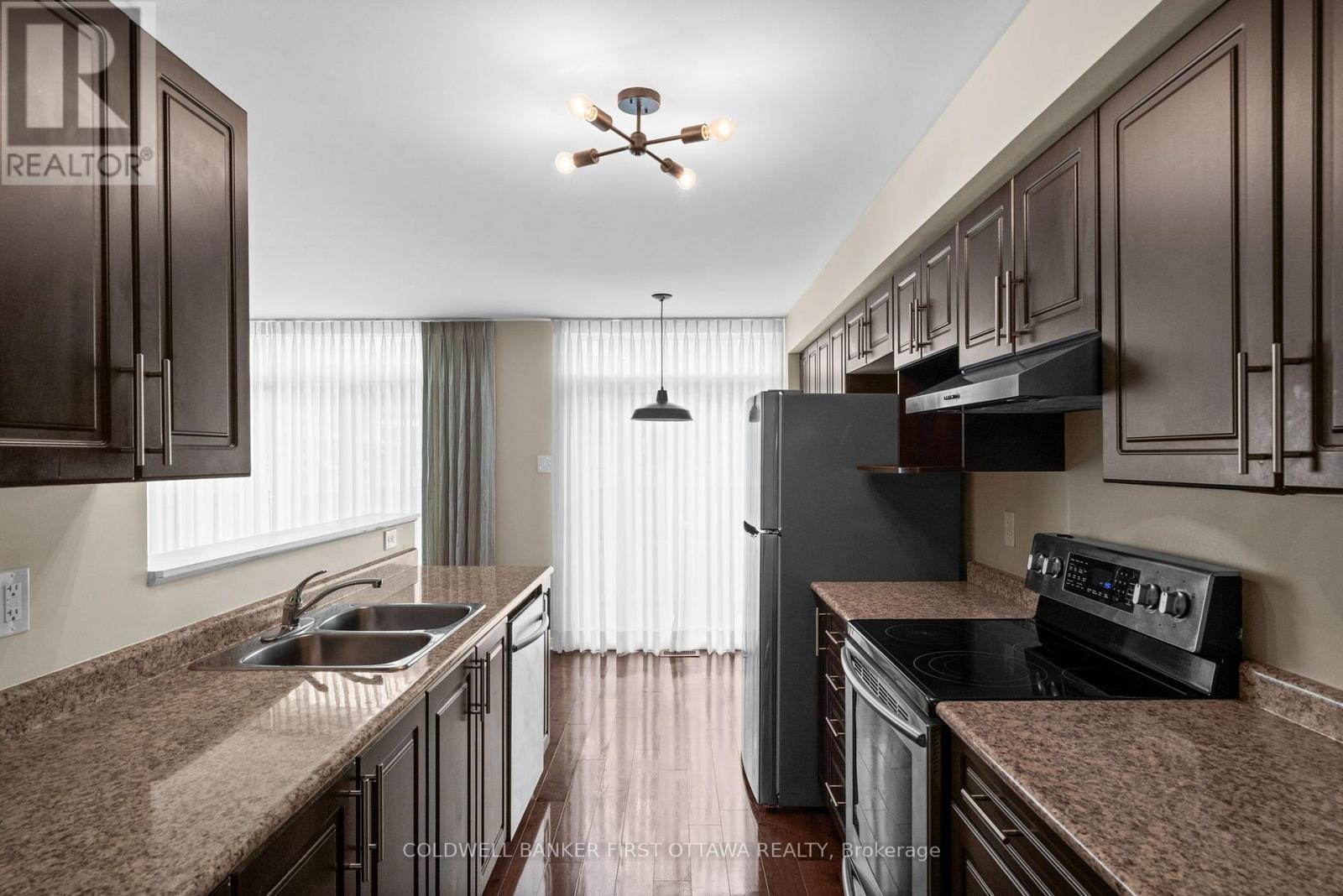 416 Haresfield Court, Ottawa, Ontario  K4M 0E2 - Photo 9 - X13577406