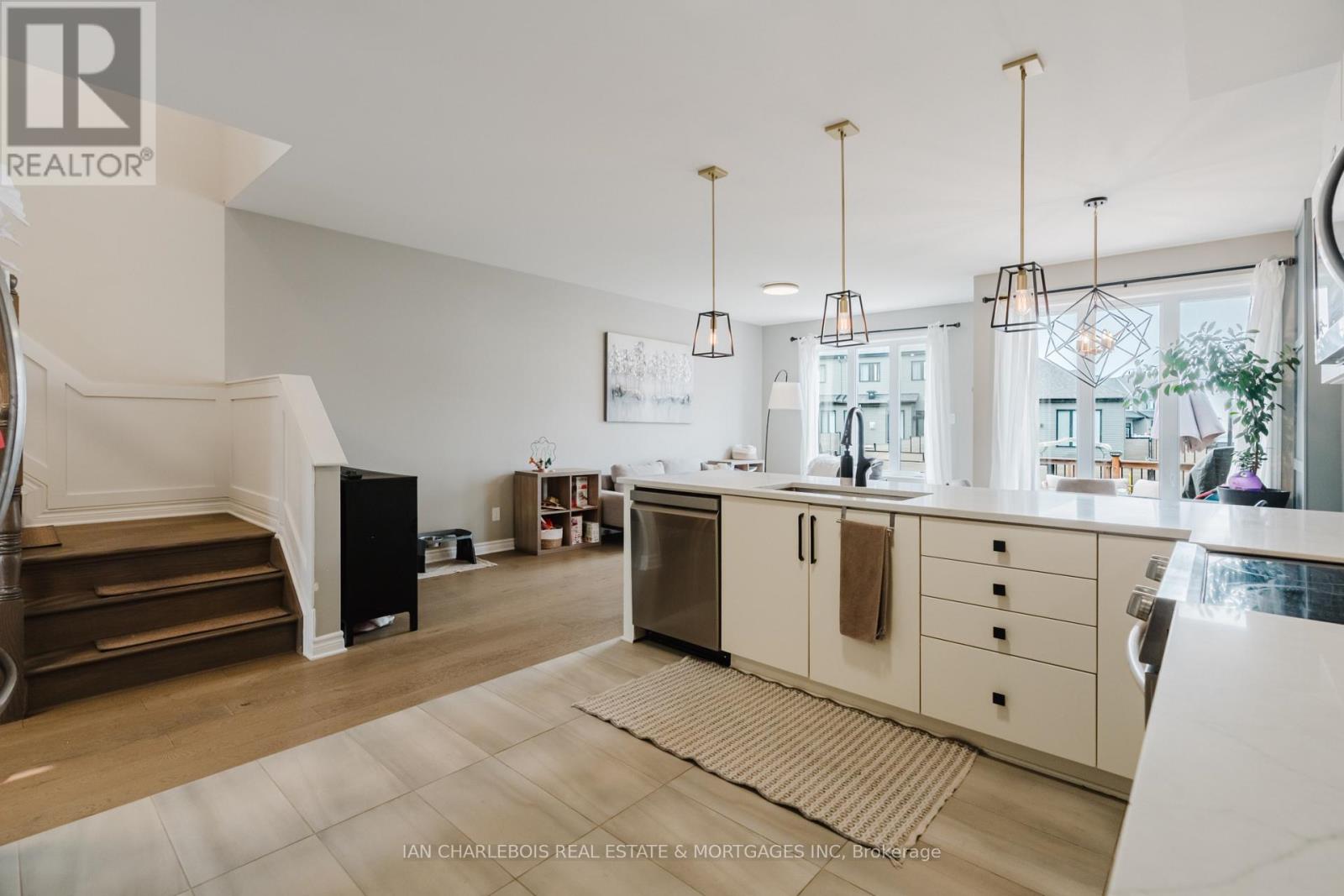 749 Namur Street, Russell, Ontario  K0A 1W0 - Photo 11 - X13577568