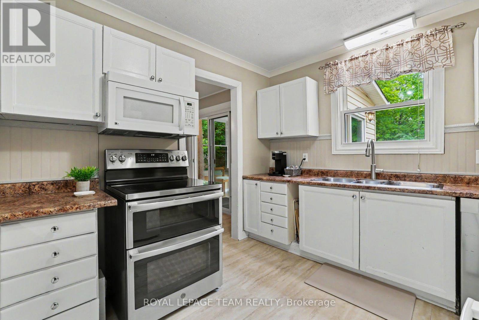 177 Lake Park Road E, Carleton Place, Ontario  K7C 0C4 - Photo 12 - X13577700