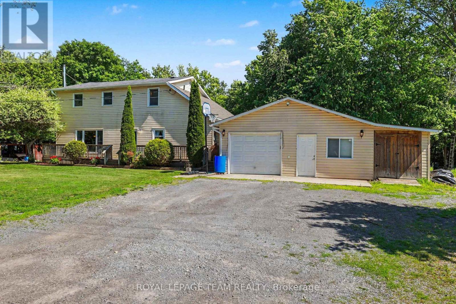 177 Lake Park Road E, Carleton Place, Ontario  K7C 0C4 - Photo 2 - X13577700