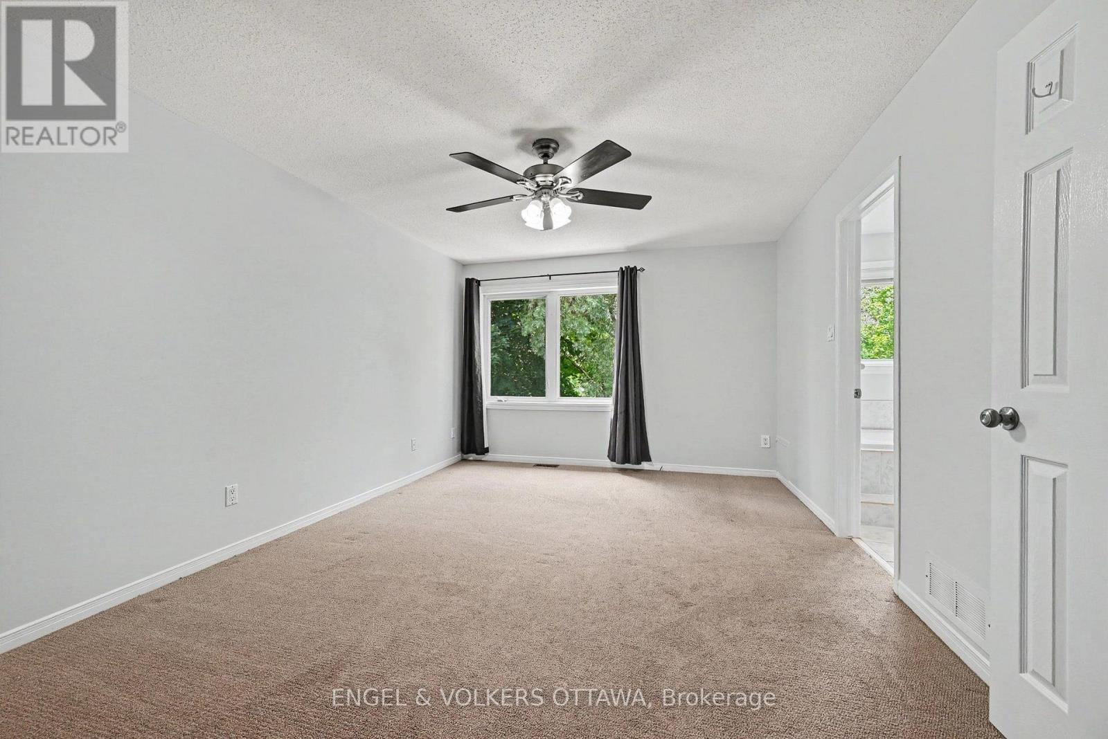 101 Margrave Avenue, Ottawa, Ontario  K1T 3Y1 - Photo 11 - X13577728