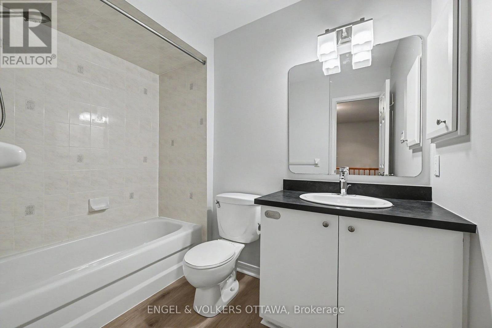 101 Margrave Avenue, Ottawa, Ontario  K1T 3Y1 - Photo 18 - X13577728