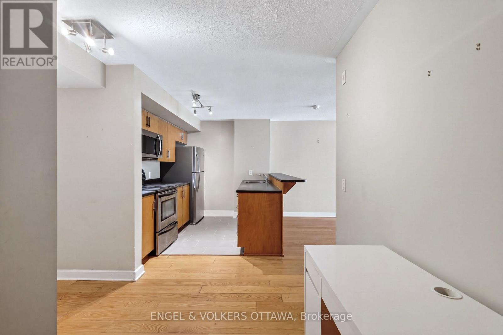 604 - 138 Somerset Street W, Ottawa, Ontario  K2P 0A3 - Photo 5 - X13577742