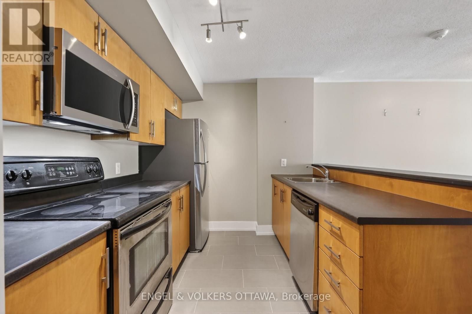 604 - 138 Somerset Street W, Ottawa, Ontario  K2P 0A3 - Photo 6 - X13577742