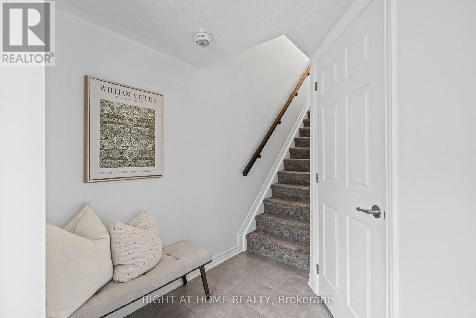 403 Gerardia Lane, Ottawa, Ontario  K4A 1C7 - Photo 4 - X13577928