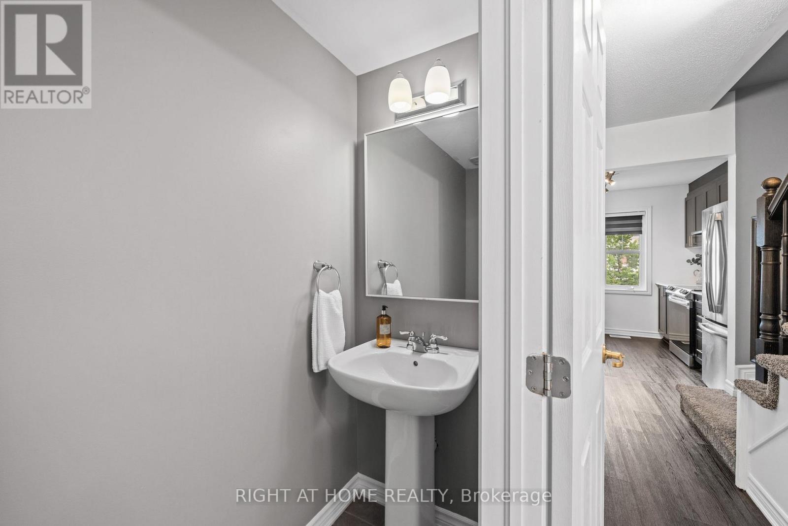 403 Gerardia Lane, Ottawa, Ontario  K4A 1C7 - Photo 8 - X13577928