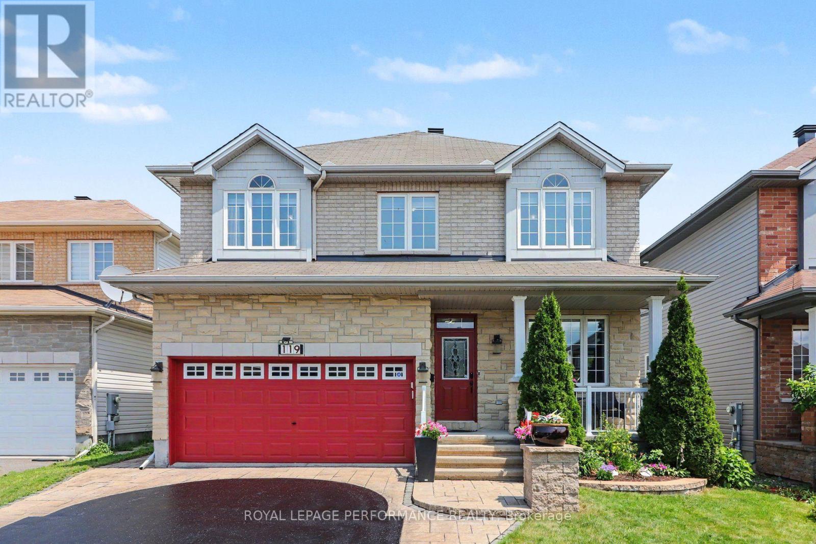 119 Felicity Crescent, Ottawa, Ontario  K1W 0C3 - Photo 1 - X13578106