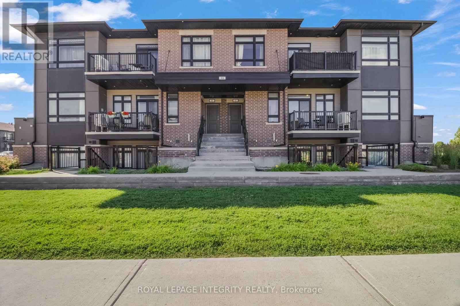 H - 55 Overberg Way, Ottawa, Ontario  K2S 2Y4 - Photo 3 - X13578160