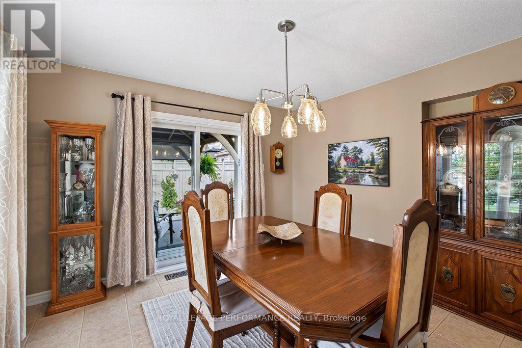 2423 Regatta Avenue, Ottawa, Ontario  K2J 0T7 - Photo 18 - X13578646