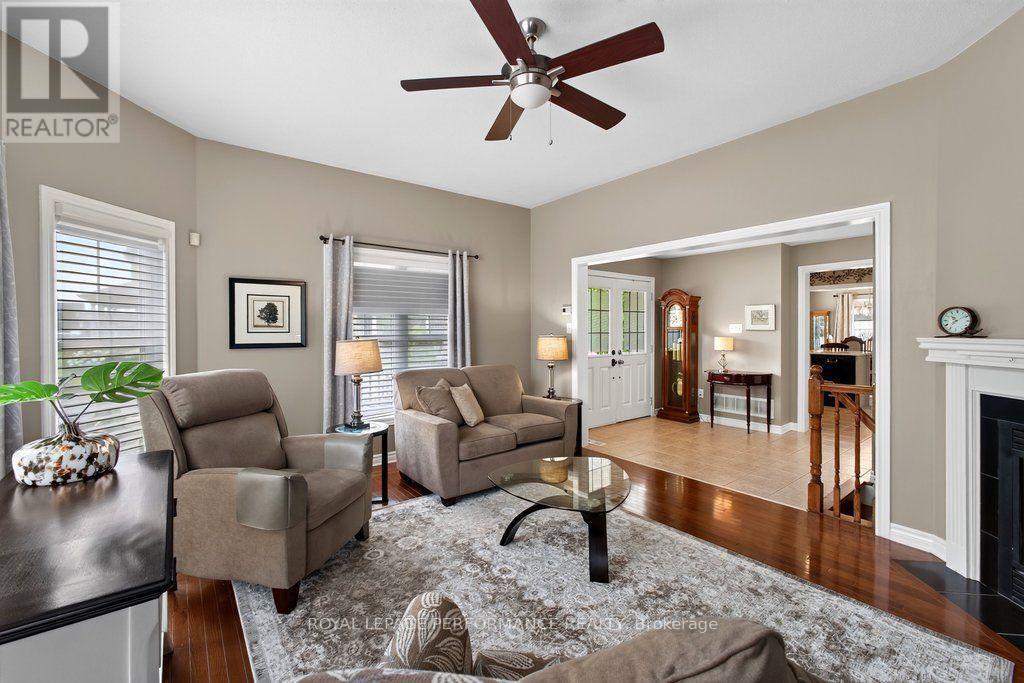 2423 Regatta Avenue, Ottawa, Ontario  K2J 0T7 - Photo 8 - X13578646
