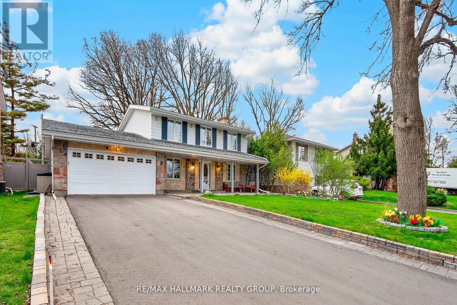 1930 Southampton Court, Ottawa, Ontario  K2C 0W4 - Photo 1 - X13578850