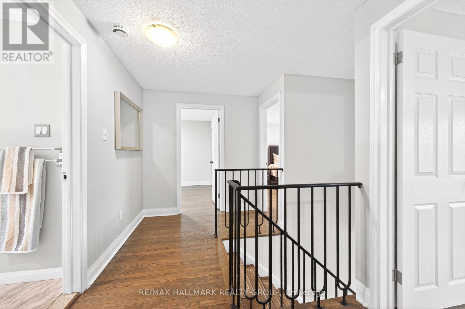 1930 Southampton Court, Ottawa, Ontario  K2C 0W4 - Photo 18 - X13578850