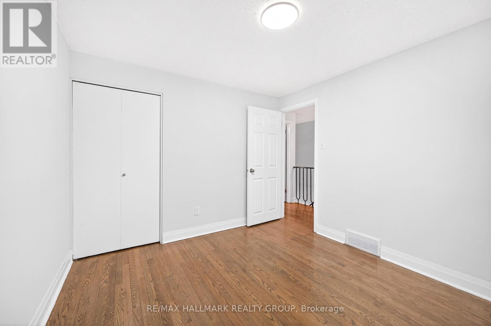 1930 Southampton Court, Ottawa, Ontario  K2C 0W4 - Photo 24 - X13578850