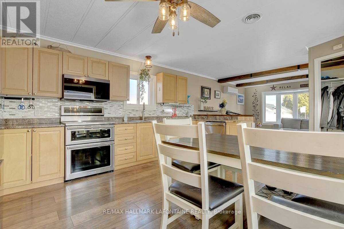 3535 St Joseph Boulevard, Ottawa, Ontario  K1C 1T1 - Photo 10 - X13578872